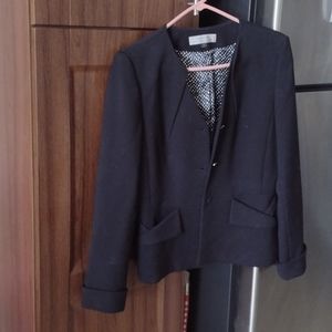 Taharia Arthur S. Levine Women's Jacket